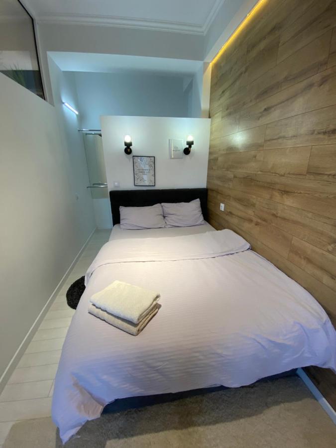 New Double Room Luxury Apartment In The Center キシナウ エクステリア 写真