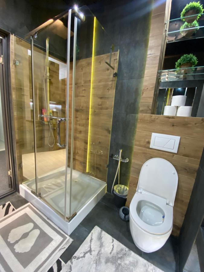 New Double Room Luxury Apartment In The Center キシナウ エクステリア 写真
