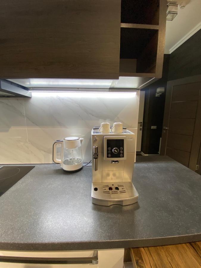 New Double Room Luxury Apartment In The Center キシナウ エクステリア 写真